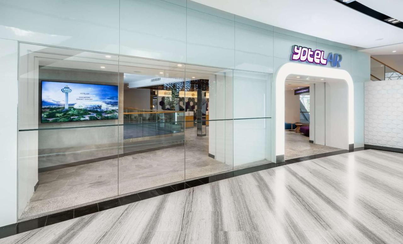 Yotelair Singapore Changi Airport Landside Екстериор снимка